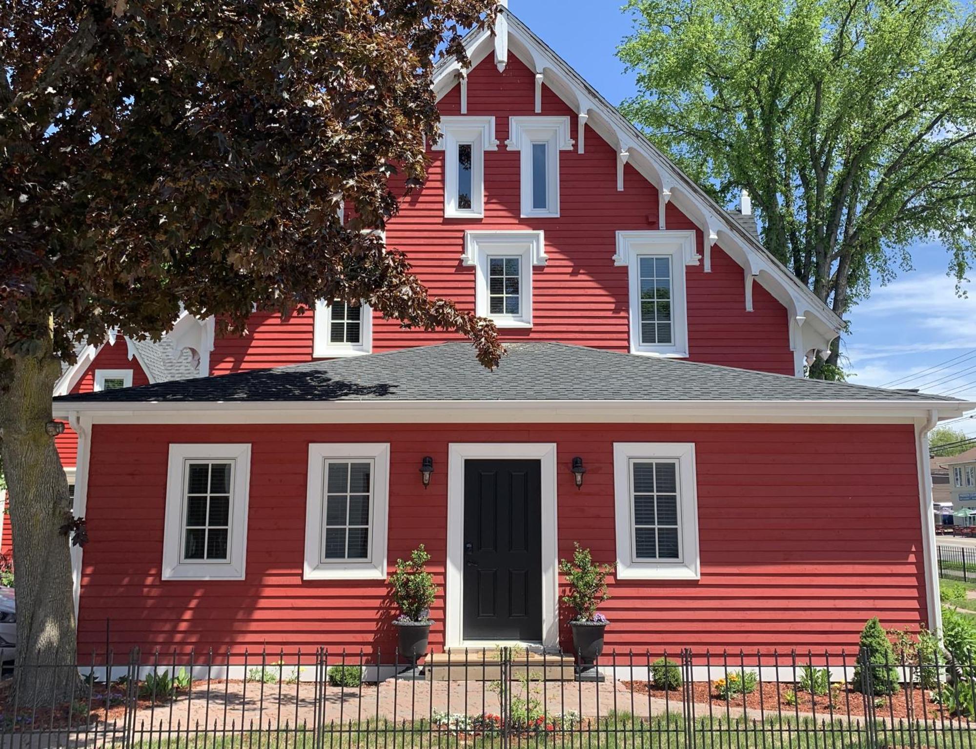 The Red House Fredericton Bed & Breakfast Екстериор снимка